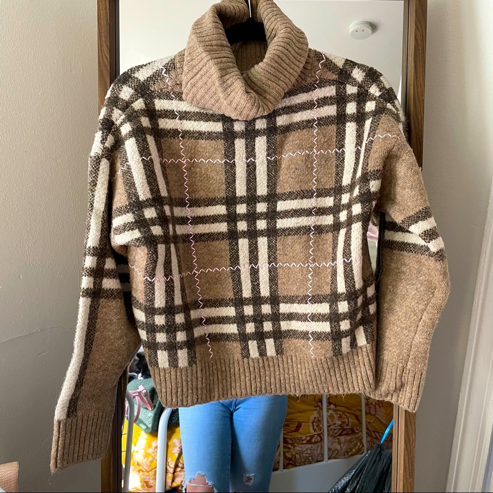 Cliche Sweater